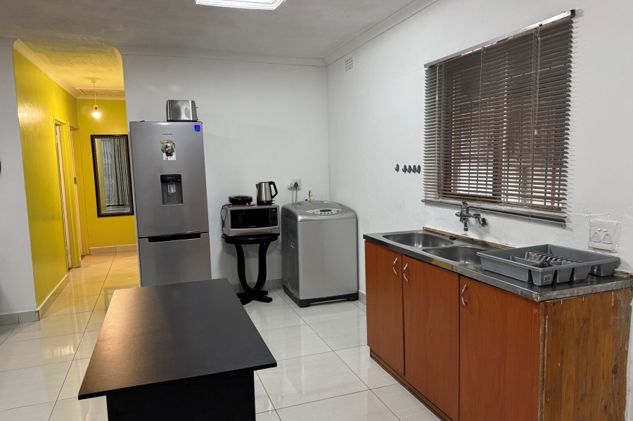 3 Bedroom Property for Sale in Park Village Western Cape